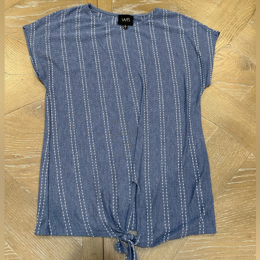 Blue top